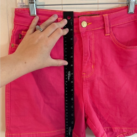 Judy Blue Hot Pink Pocket Embroidered Shorts, Size 29 - Picture 10 of 12